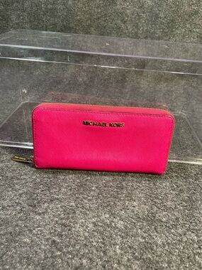 Michael Kors Jet Set Travel Continental Wallet Raspberry Saffiano Leather Pink